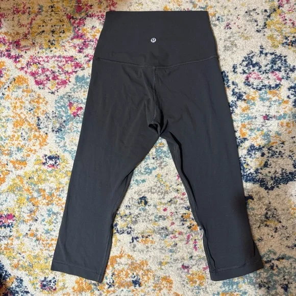 134. Lululemon Align High Rise Crop 17" in Graphite Grey - Picture 6 of 11